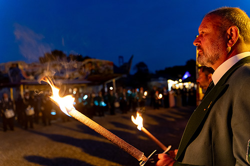 zapfenstreich01 klein